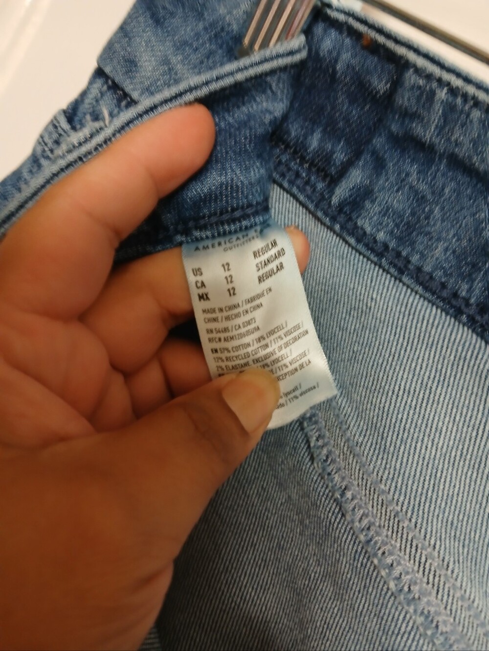 🖤AMERICAN EAGLE Curvy Super High Rise Baggy Wide-Leg Carpenter Jeans - SIZE 12 - Picture 5 of 5